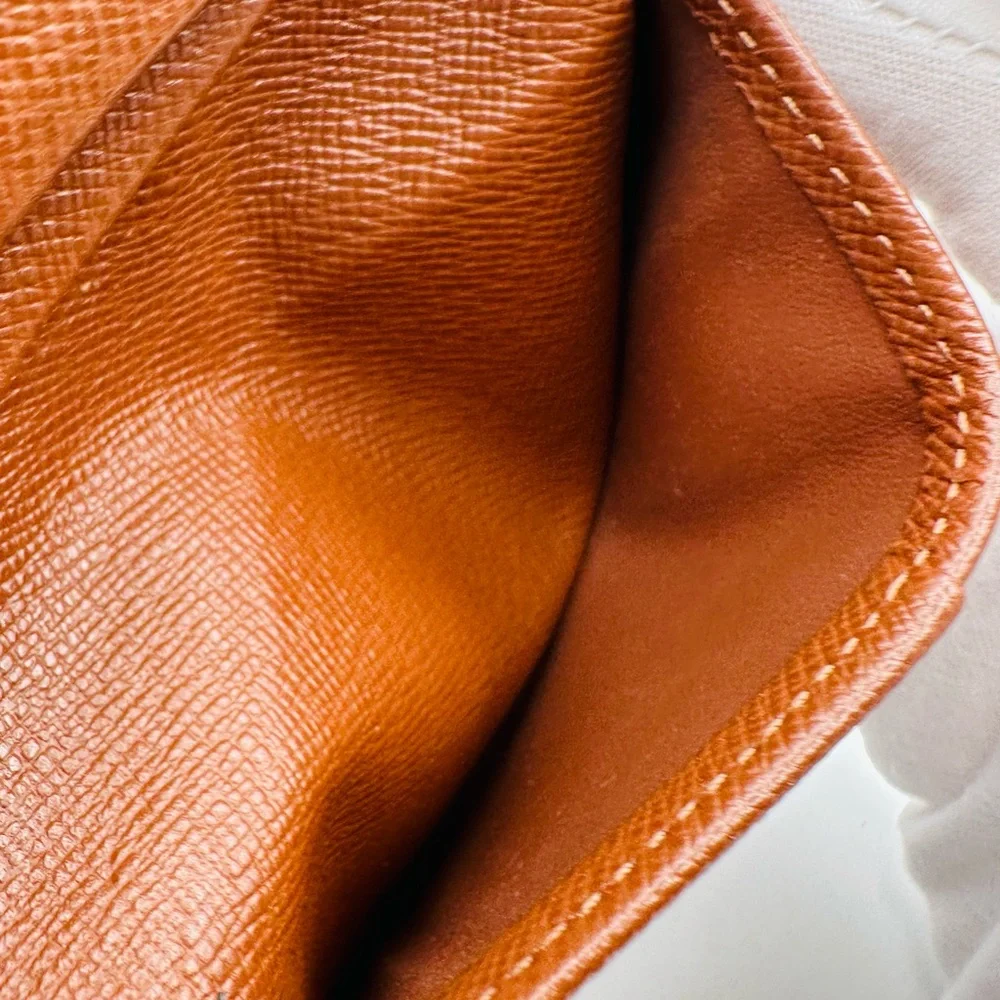 Louis Vuitton Pocket Organizer Wallet - Picture 8 of 10